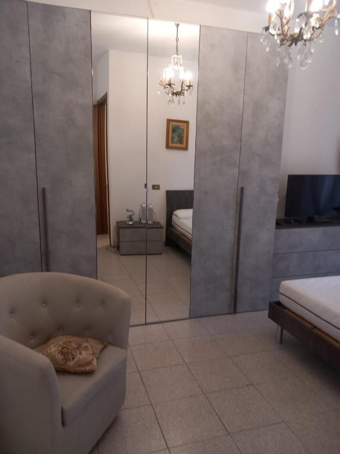 Ferienwohnung Terrazza Nel Borgo Santo Stefano di Magra Exterior foto